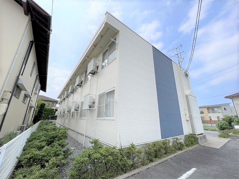 レオパレスチェリッシュ バルコニー