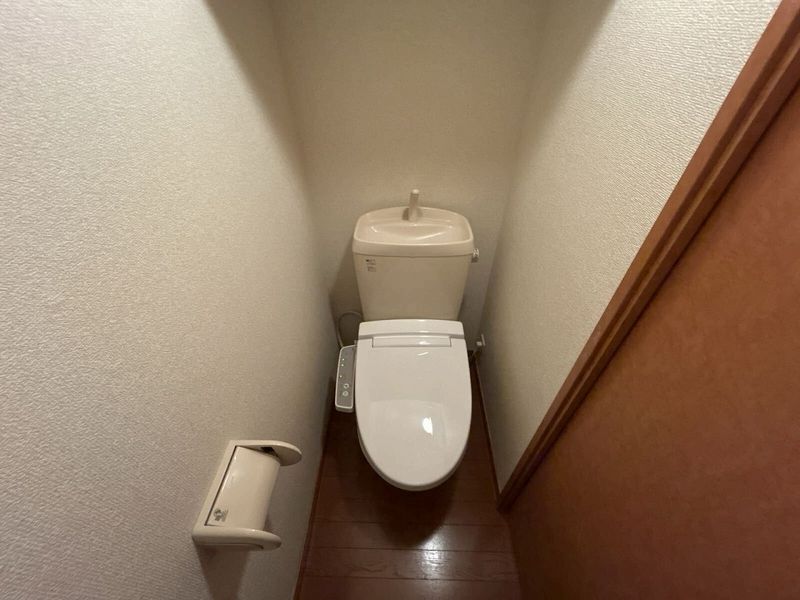 レオパレスセゾン トイレ