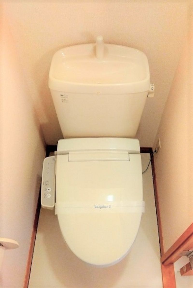 レオパレスセゾン トイレ