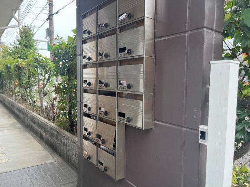 レオパレスル・コントワールⅢ 共用部分