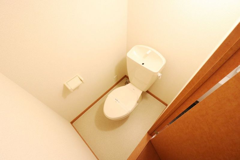 レオパレスみなみ　彦根 トイレ