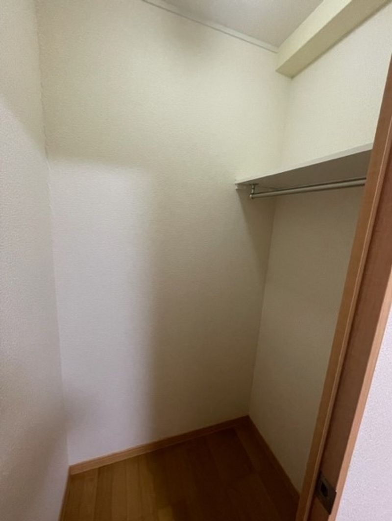 レオパレスアテナⅠ 収納