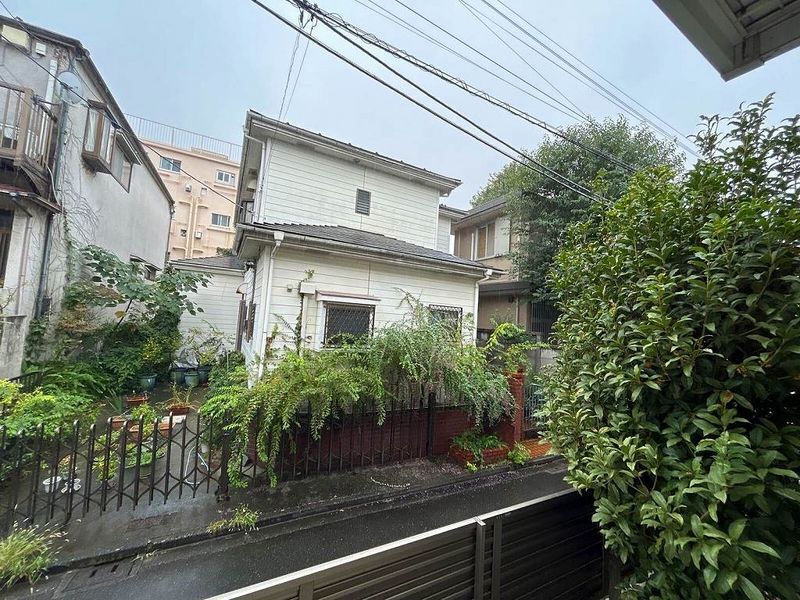 レオパレス小日向 眺望