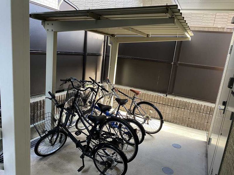 レオパレスルコントワール御影 共用部分