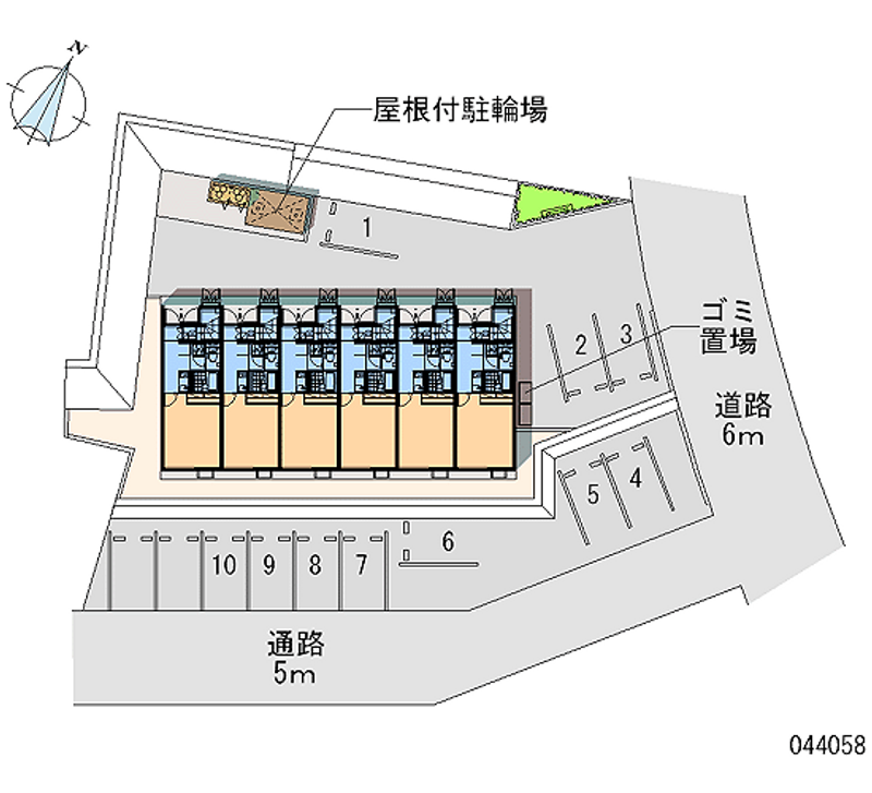 44058 Monthly parking lot