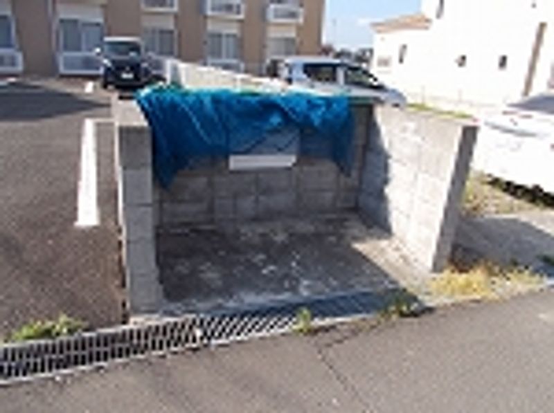 レオパレスグリーンパル滝道 その他設備