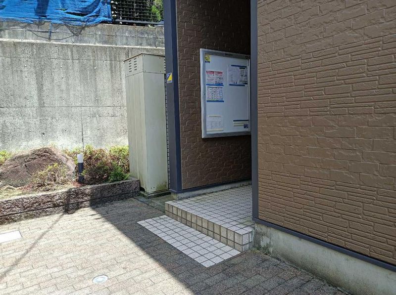 レオパレスエスポワール秋桜 エントランス