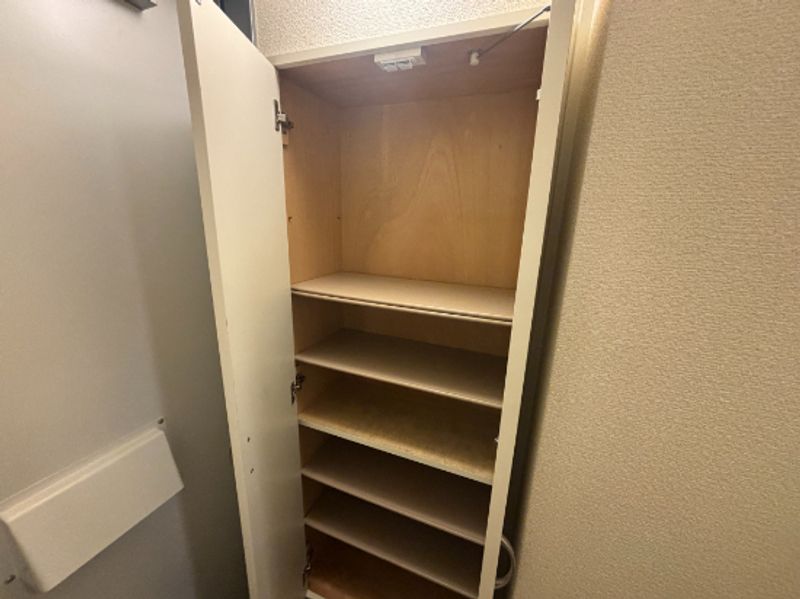 レオパレスＧＯＳＡＭＡＲＵ 収納