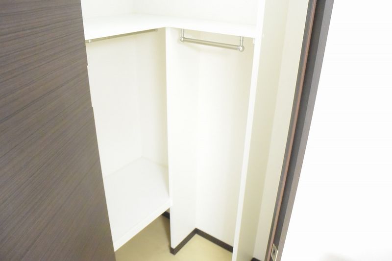 レオパレス豊中南Ⅲ 収納