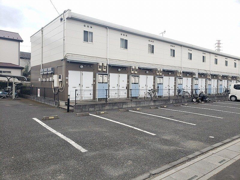 レオパレス幸手南 駐車場