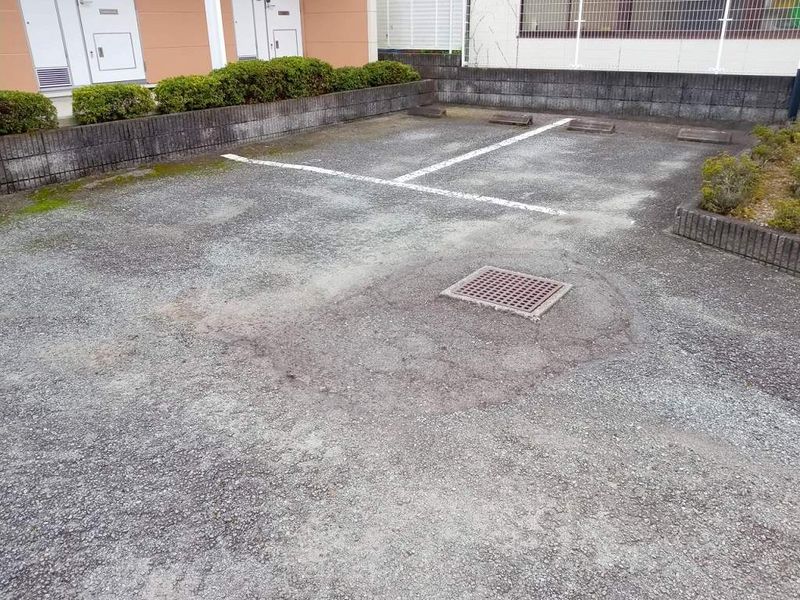 レオパレスＹ＆Ａ 駐車場