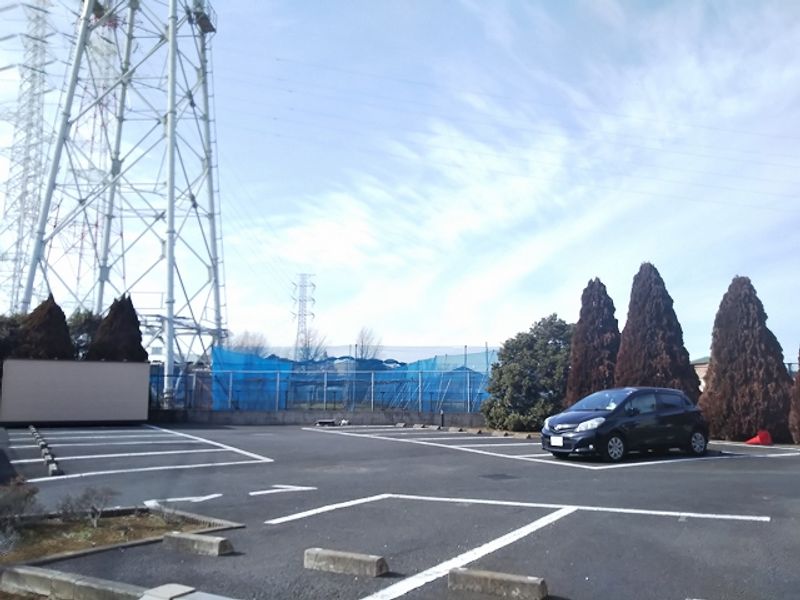 レオパレスアドミラブールⅡ 駐車場
