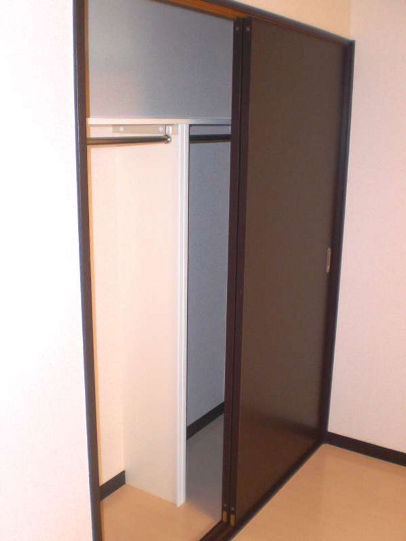 レオネクストインディゴⅠ 収納