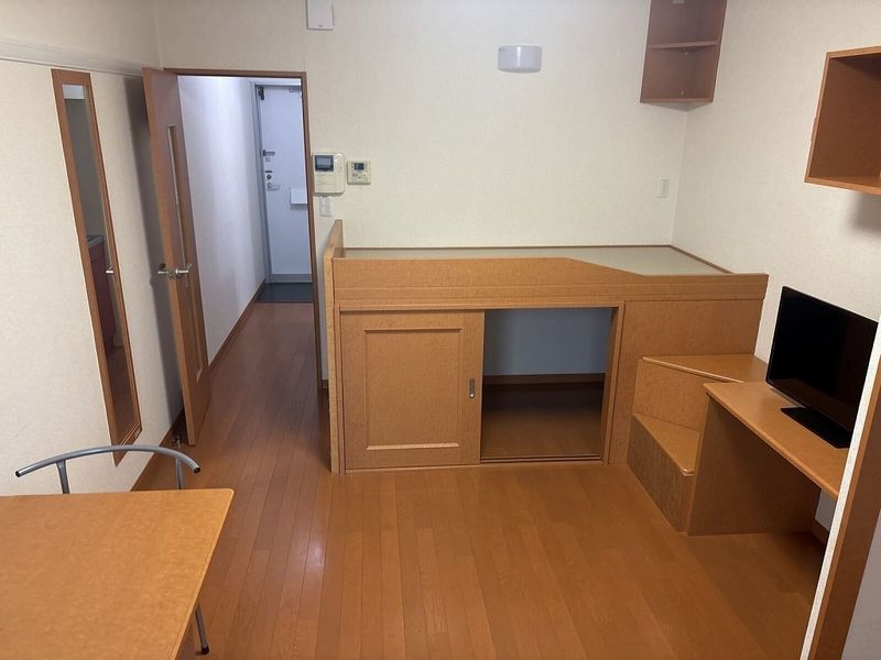レオパレスＪＩＮ 居間