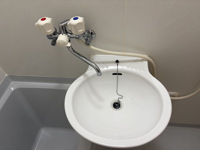 leopalace Espoir Sink