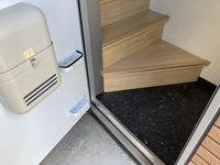 レオネクストリュミエール 玄関