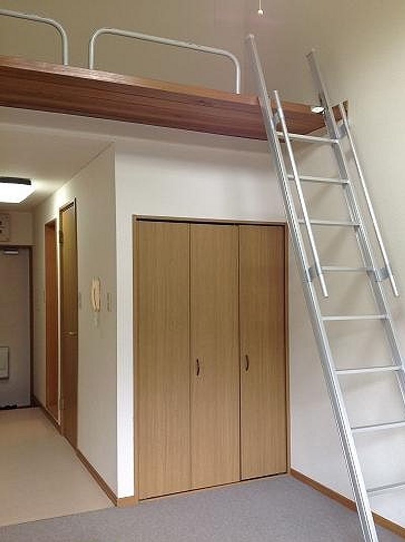 レオパレスＫＡＩ 居間