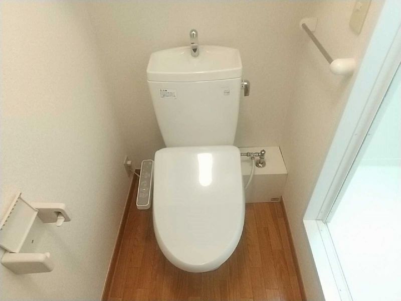 レオパレスメイフラワー トイレ