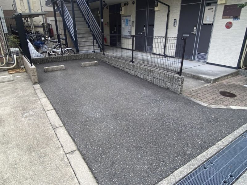 レオパレス石橋４丁目 駐車場