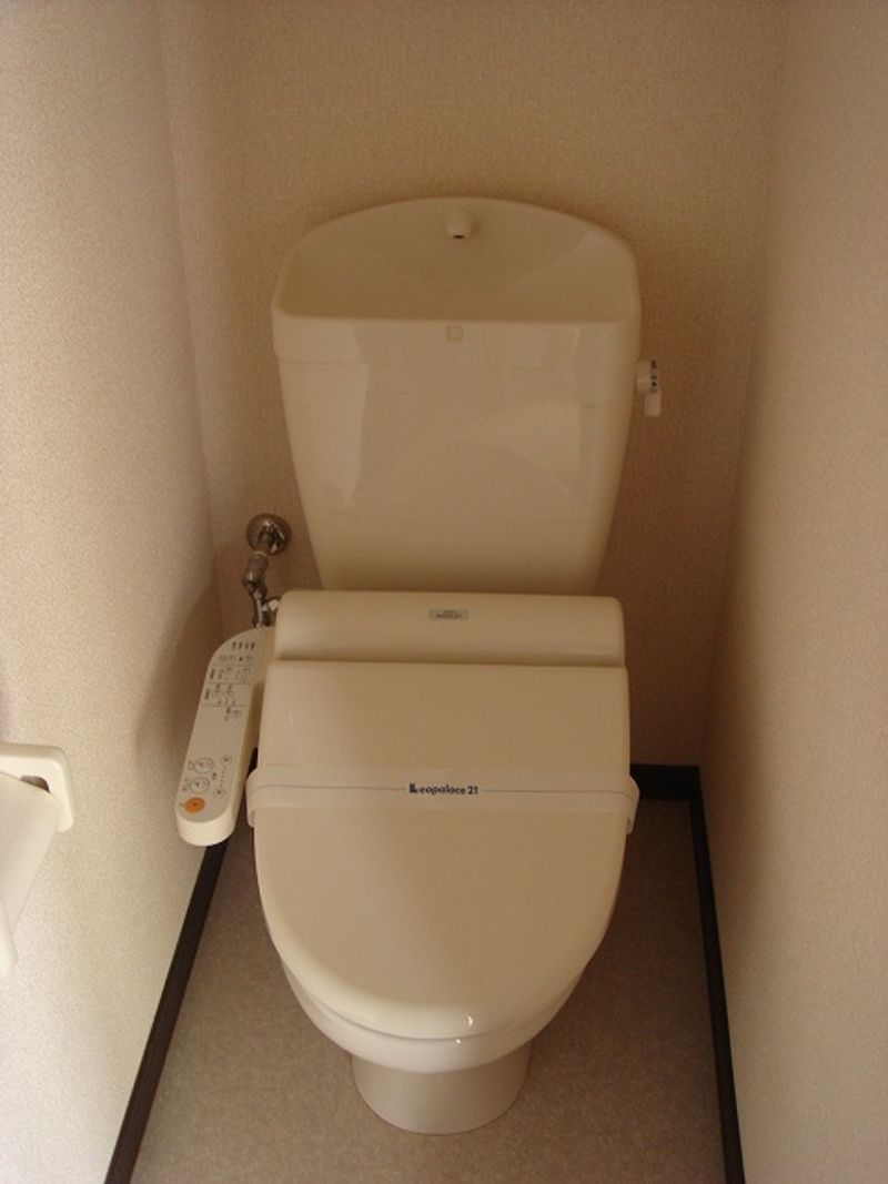 レオネクストメイプル トイレ