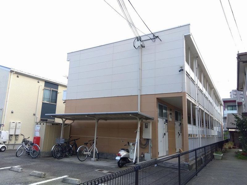 レオパレスメリディアーノ 外観