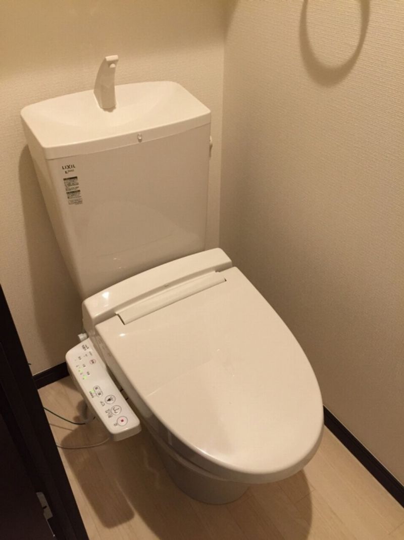 レオネクストニューコート トイレ