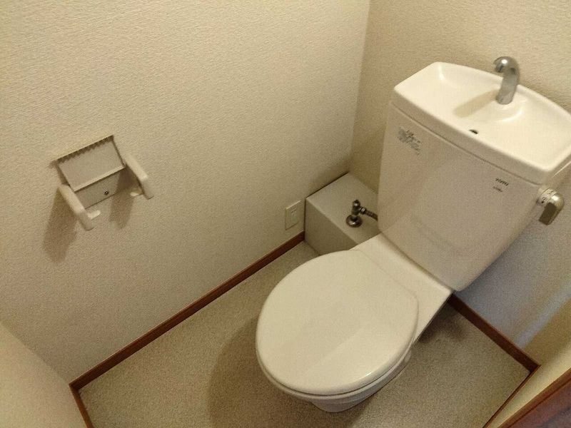 レオパレスサンパーク　２６番 トイレ