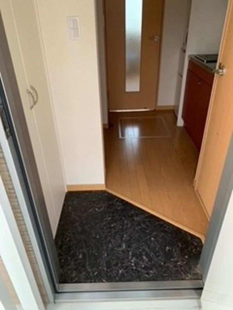 レオネクストブランシュ 玄関