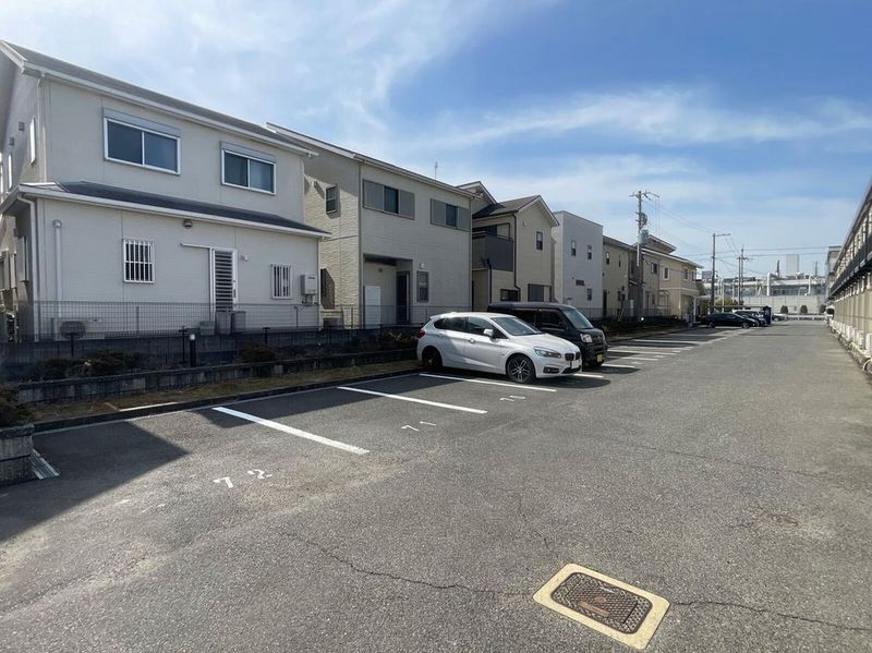 leopalace Leciel Bleu Kanaoka Parking lot