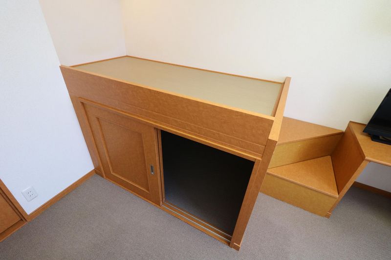 レオパレス茶山 収納