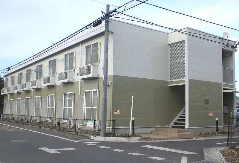 レオパレスグリーン　グラス 共用部分