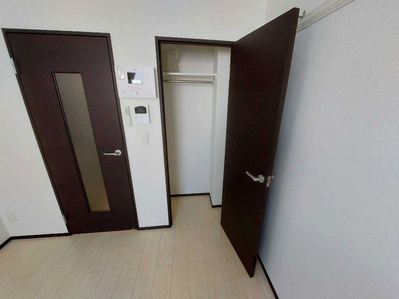 CLEINO MIKI Nishi Shinjuku Storage