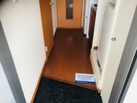 レオパレスエスポワール 玄関