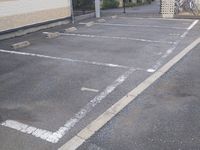 レオパレスセルリアン 駐車場
