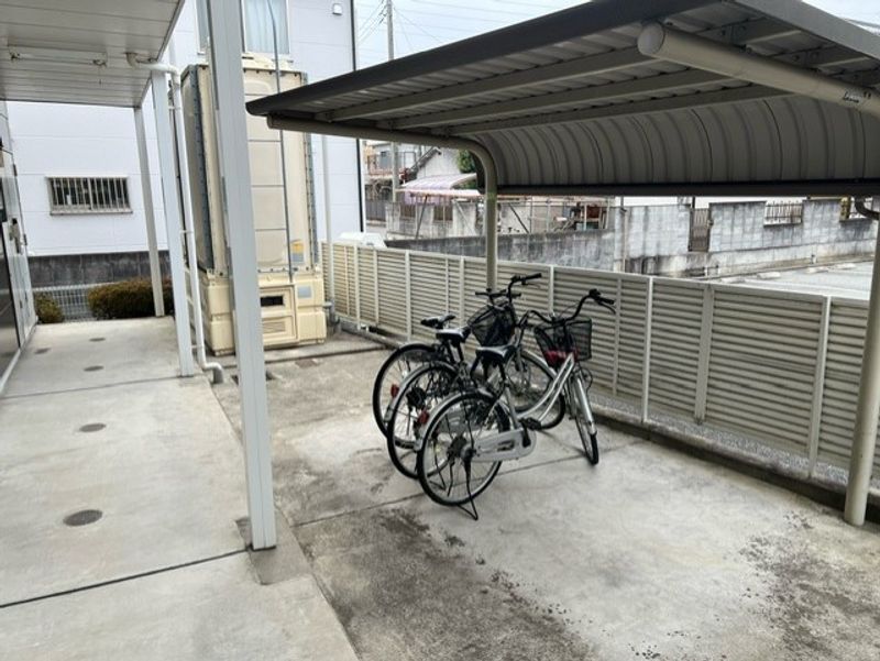 レオパレスＹＯＳＨＩＫＩ 共用部分