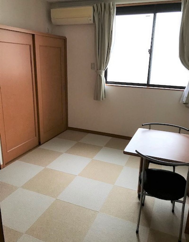 レオパレスメゾンド　中央 居間