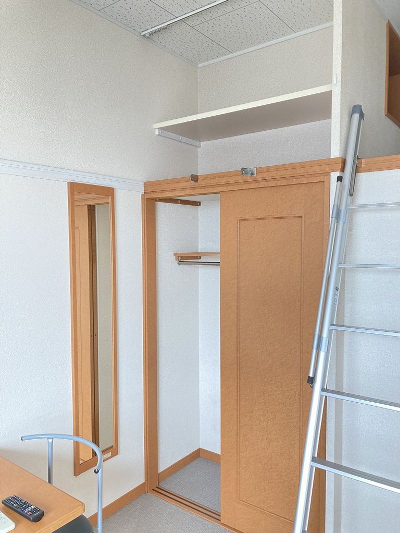 レオパレスユータス　Ⅱ 収納