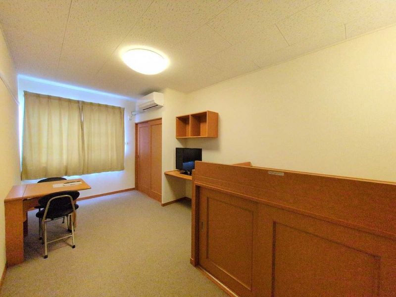 leopalace Gold Ring A Living room