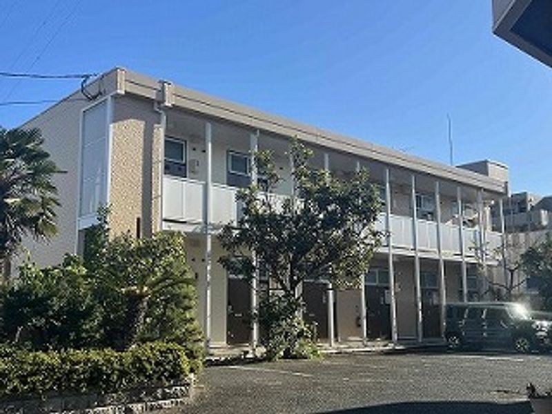 レオパレスレイ 外観