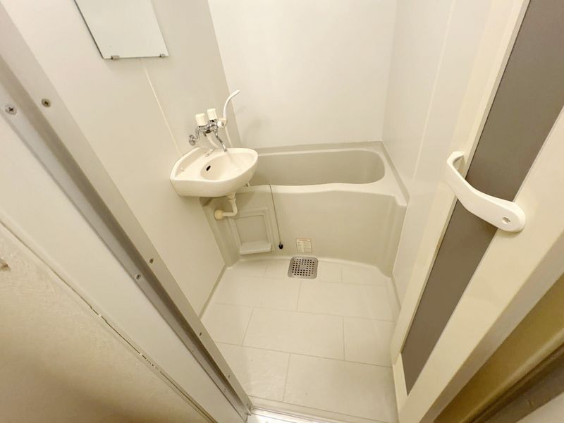 レオパレスエクシード塩浜 風呂