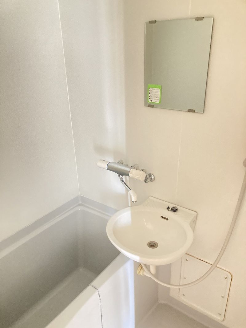 レオパレスルミエール 風呂
