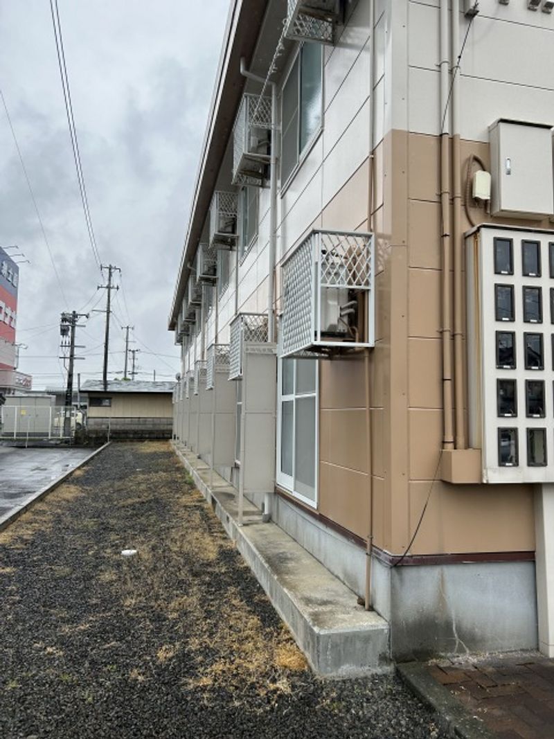 レオパレスｏａｓｉｓ 庭