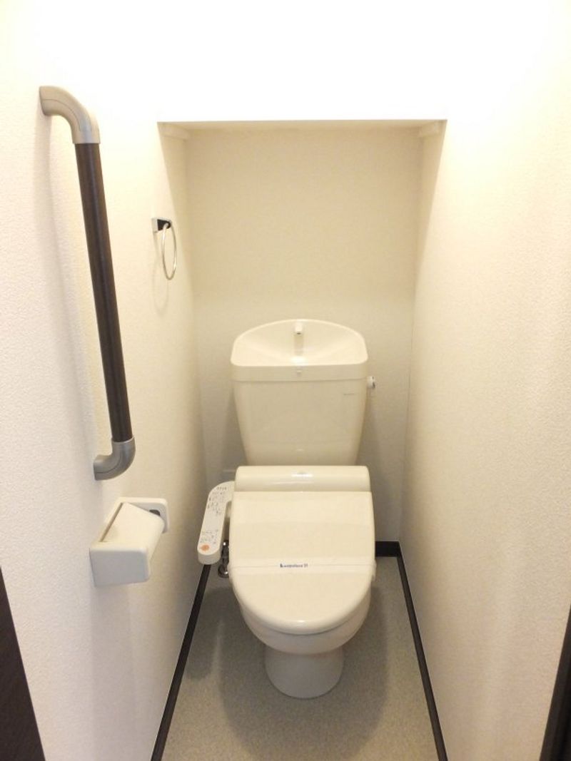 LEONEXT Tsuda House 卫生间