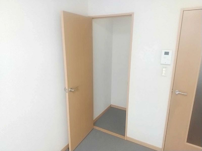 レオパレスマイム 収納