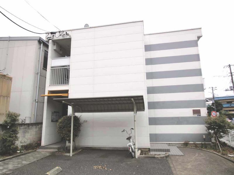 レオパレスリブイン邦 外観