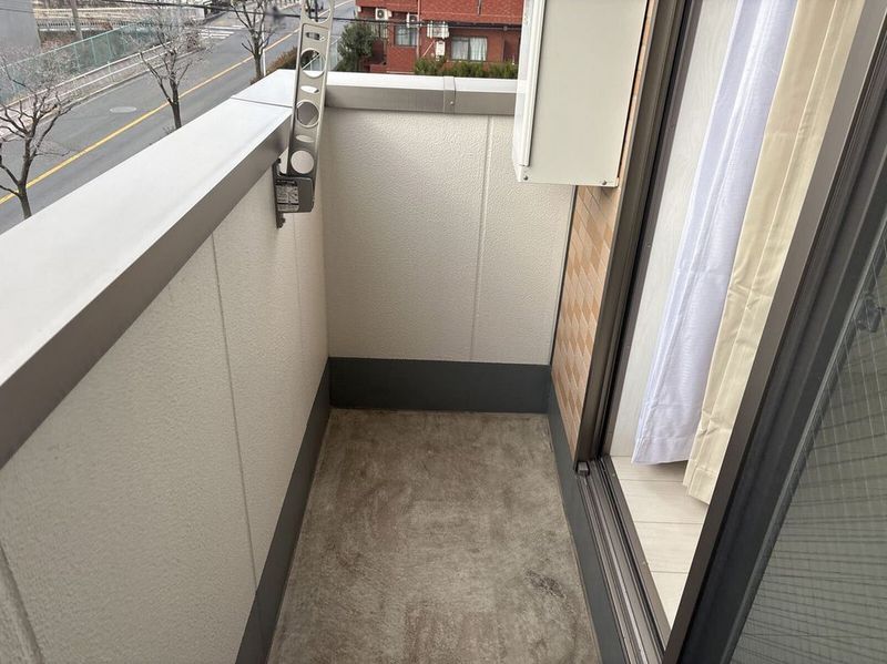 レオパレスエクセルハイツ高島平 バルコニー