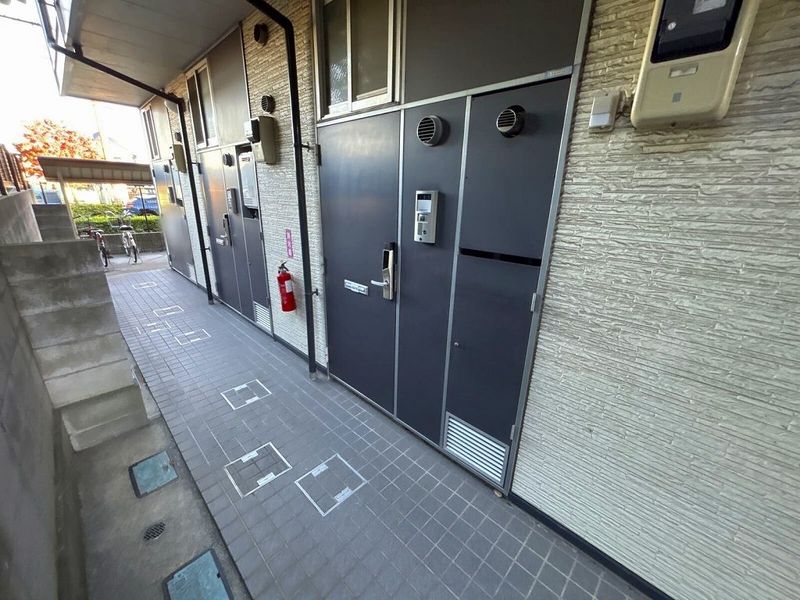 レオパレス鹿浜 共用部分