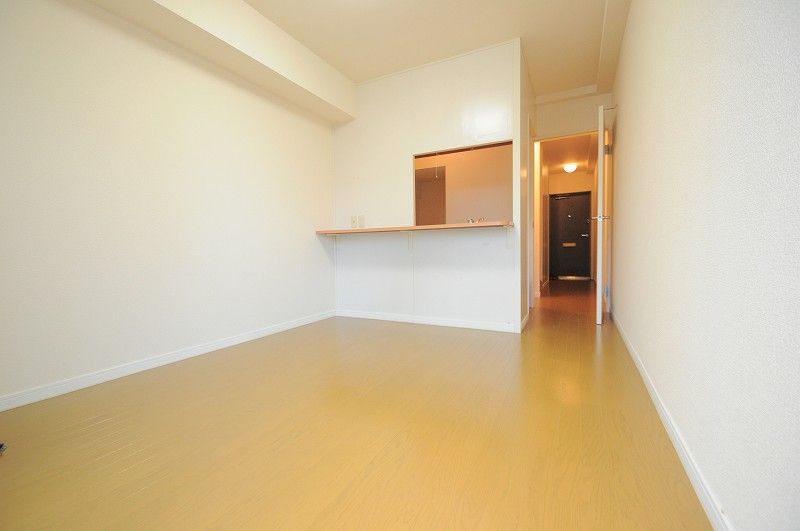 レオパレスＳＯＡＲＥＲ 居間