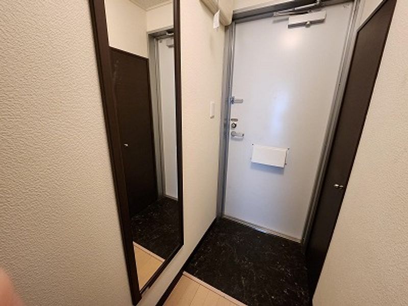 レオネクストレオーネ 玄関