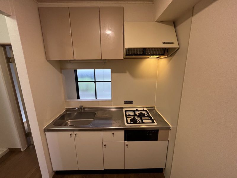 レオパレス高安 キッチン